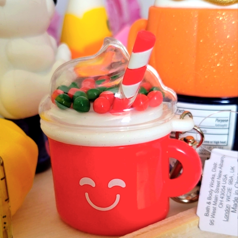 Holiday Hot Cocoa Pocket Bath And Body Works